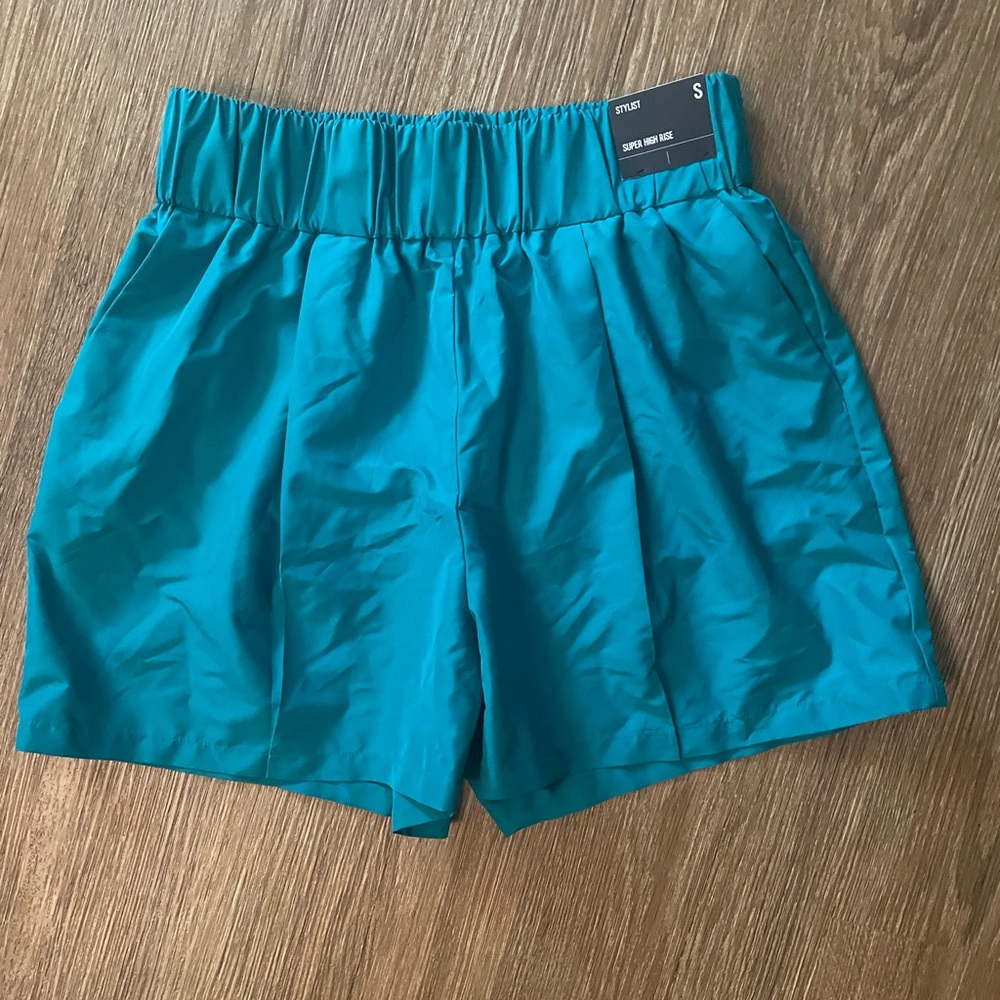 Stylish Teal Women's Shorts